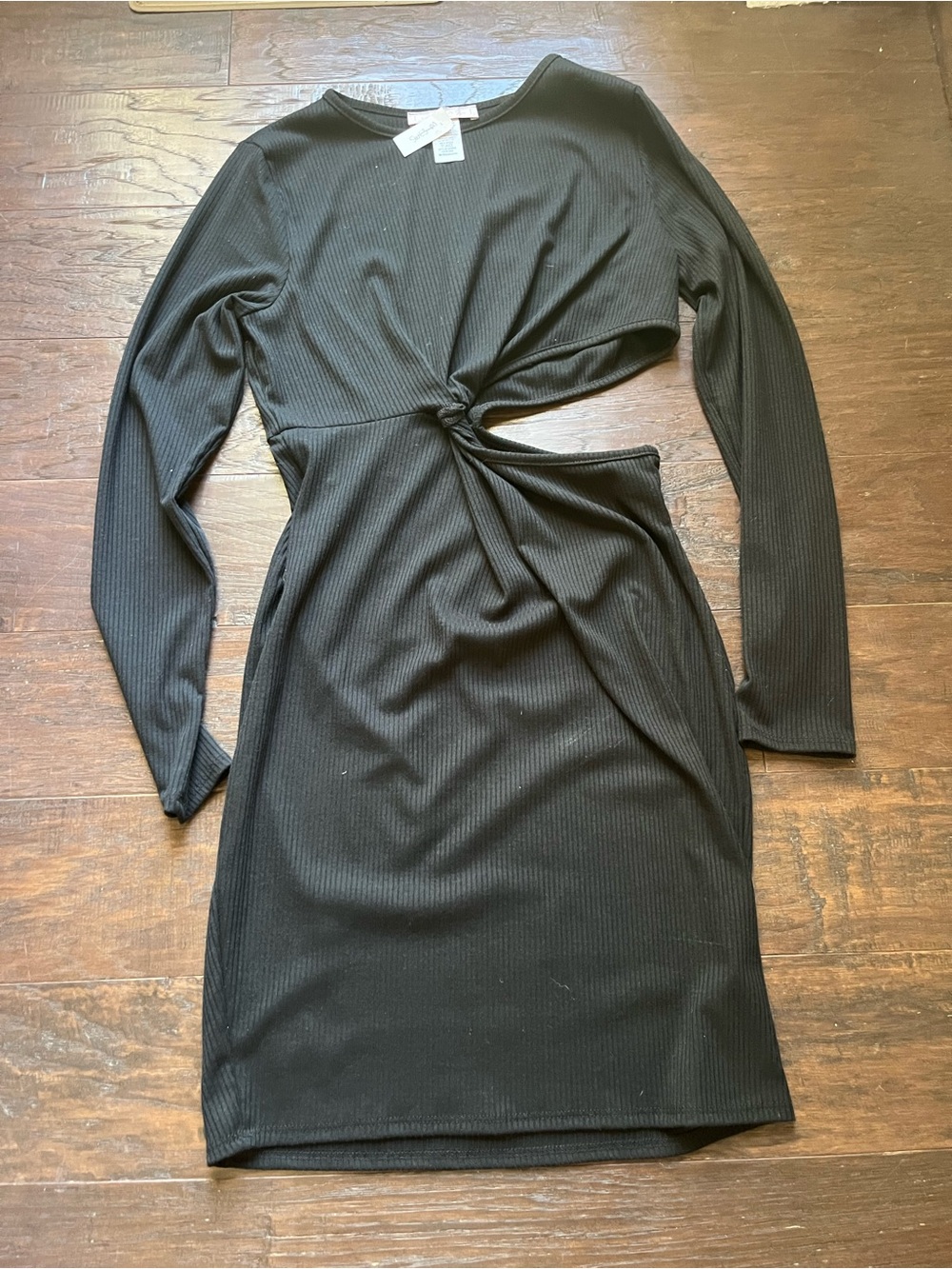 Black Long-Sleeve Midi Dress with Twist Cutout